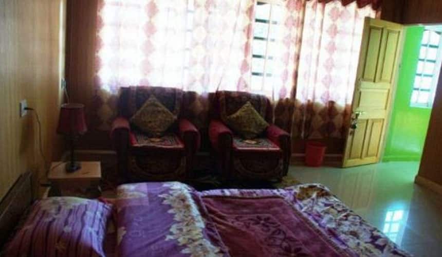 Dolma Khangsar Guest House, Tawang 5